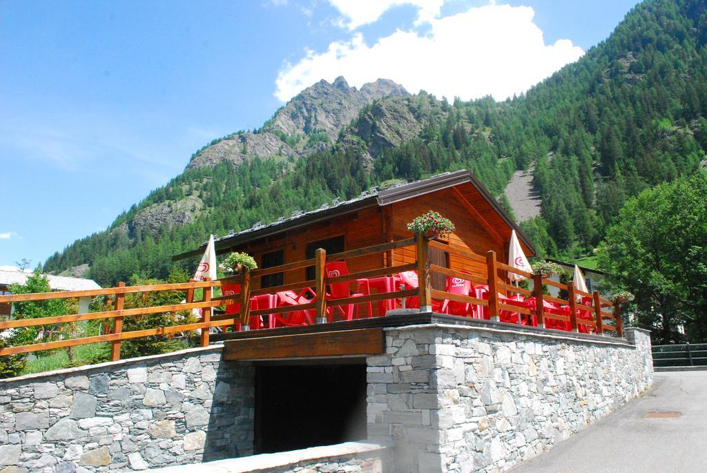 Margherita Camping & Resort Gressoney-Saint-Jean Exterior photo